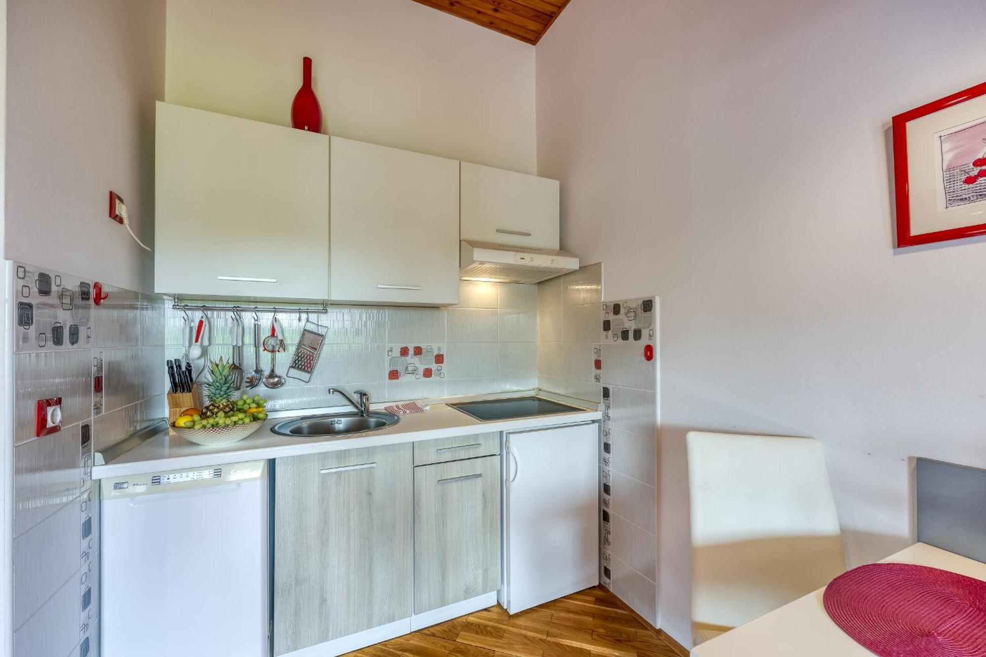 Apartments Brioni Colors Pula Exterior photo
